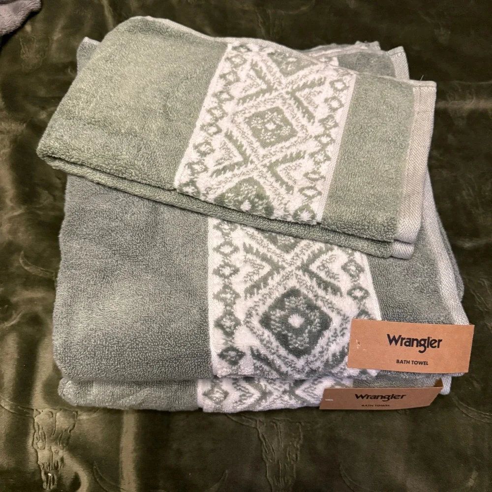 Wrangler Towel Set Unisex OS Paxton Green New 3 Piece Bath Hand Towels